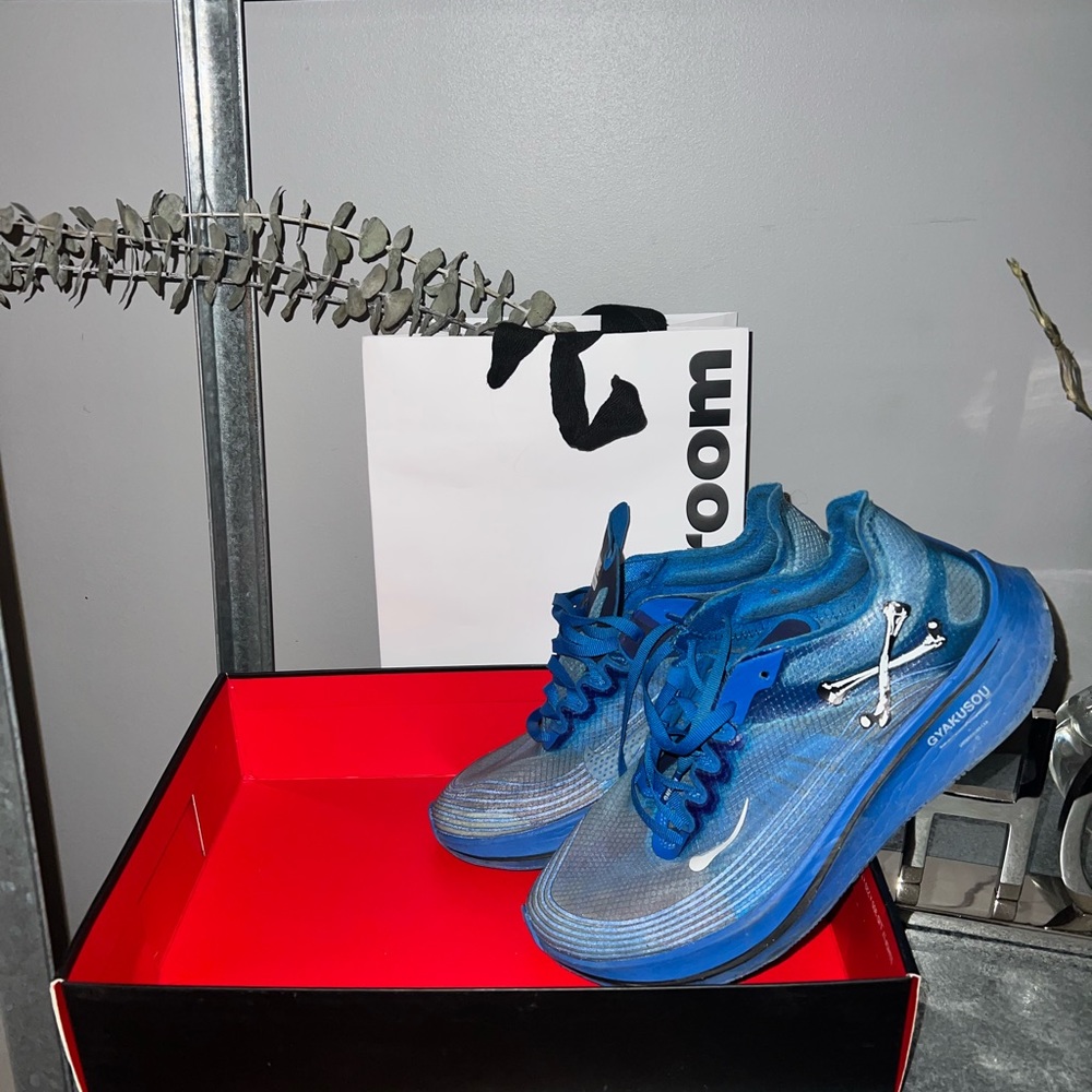 Blue #GYAKUSOU #Nike kicks 💙